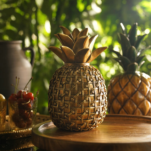 Gold Polyresin Pineapple Decor Accent