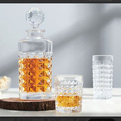 Decanters & Water Jugs