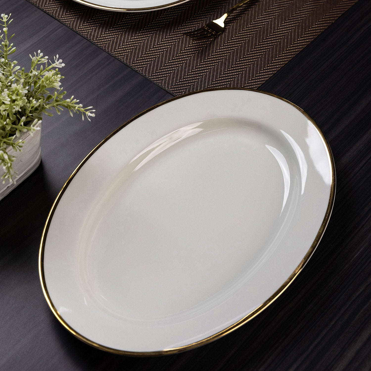 Fancy Rice Plating Classic Gold Line Rice Platter