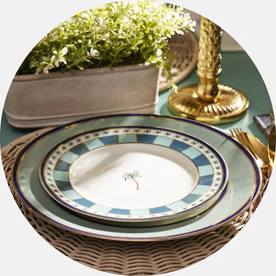 Kitchen & Dining