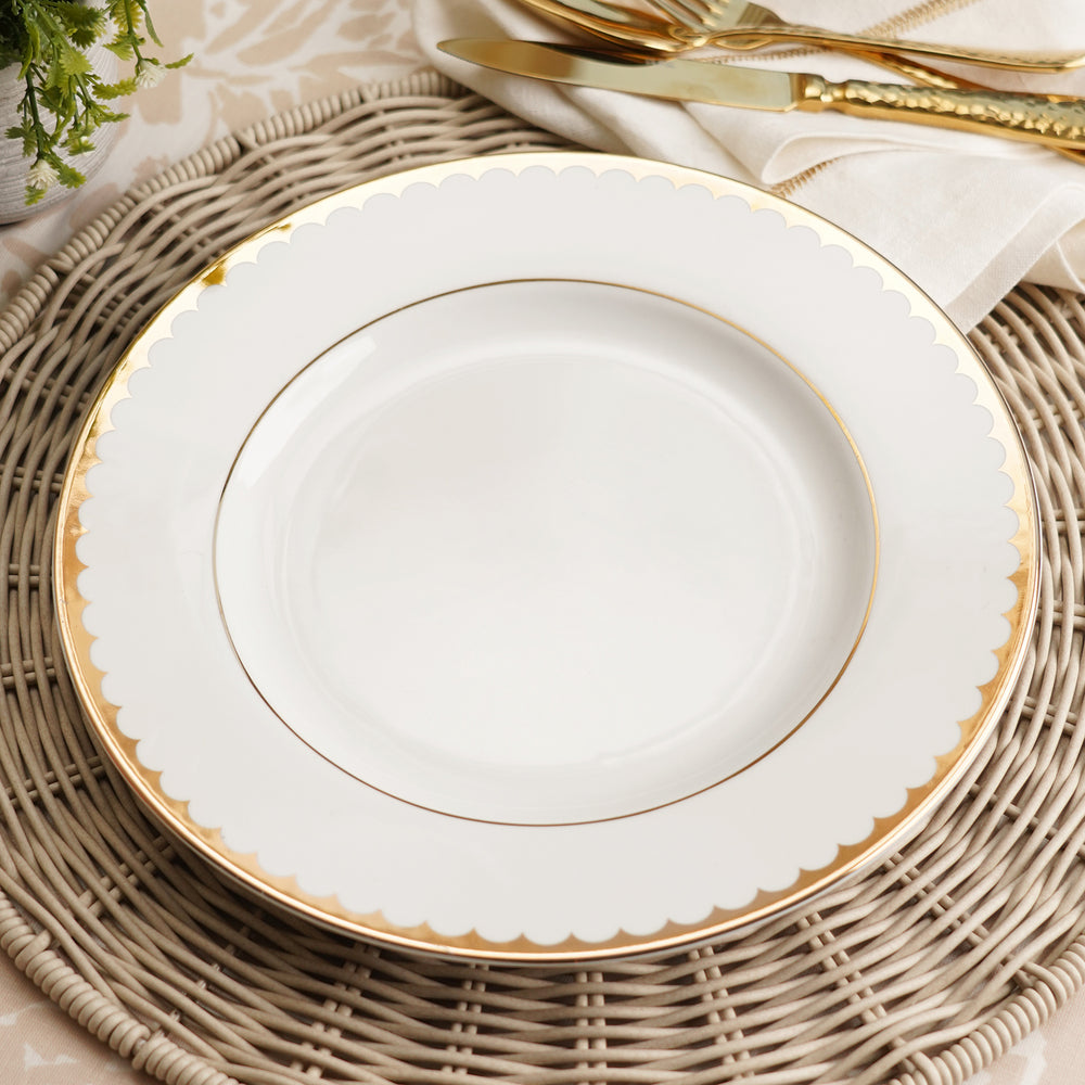 White Scallop Design Dinner Plates