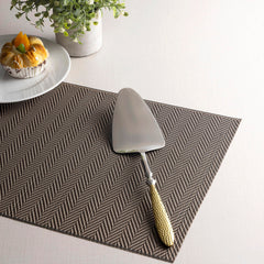 Golden Color Vigor Cake Server