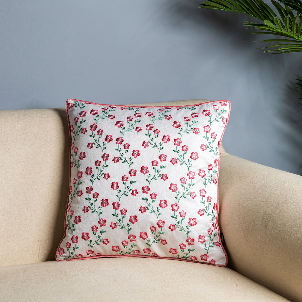 Dainty Floral Motifs Cushion Cover