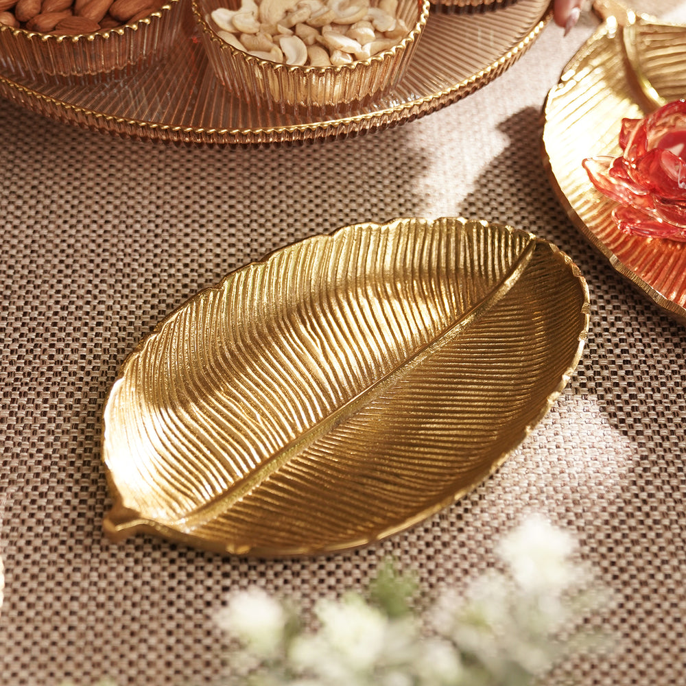 Gold Florence Leaf Shaped Platter