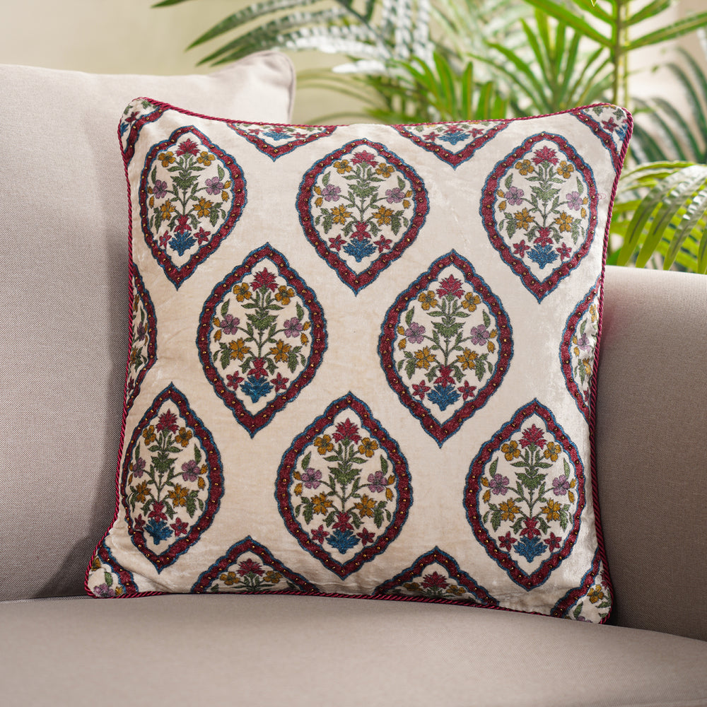 Kian White Cushion Cover