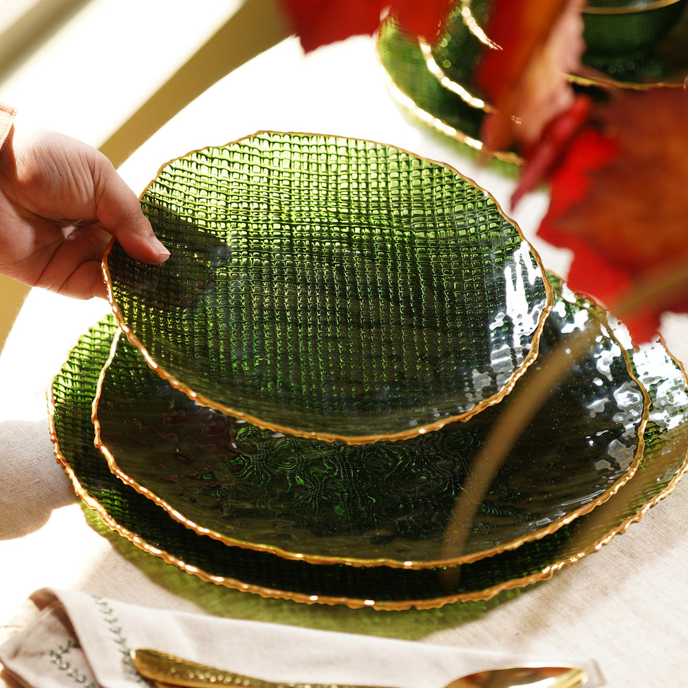 Set of 2 Green Fizz Textured Dessert Plates