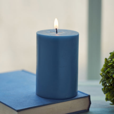 Blue Cool Vetiver Pillar Candle - Large