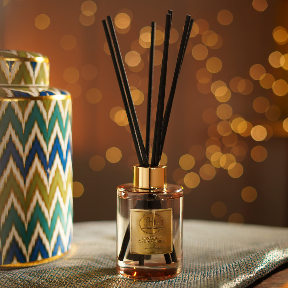 Lavender and Chamomile Scented Reed Diffuser - Silver