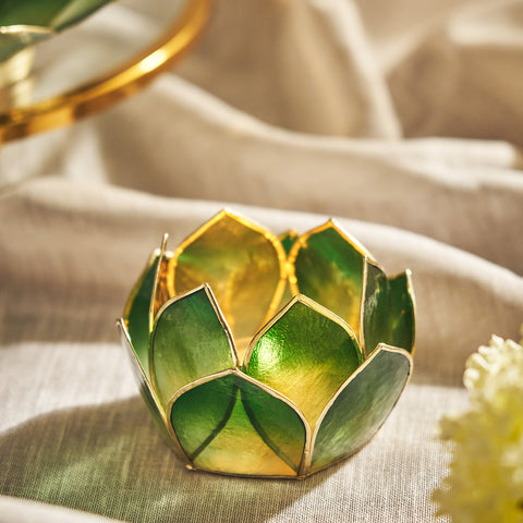 Green and Gold Ombre 12 Shells Capiz T-Light Holder