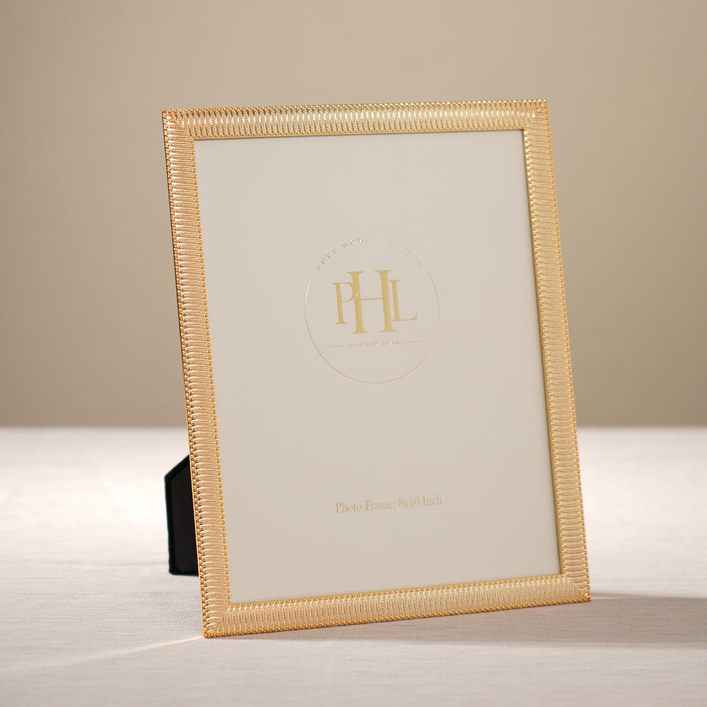 Gold Plated Ribbed Pattern Metal Photo Frame - Large