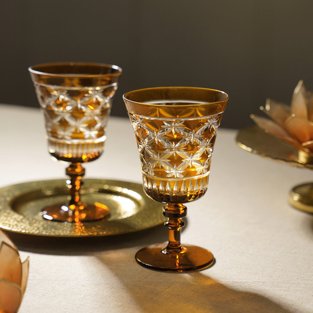 Set of 4 Brown Diamond Cut Wine Glasses