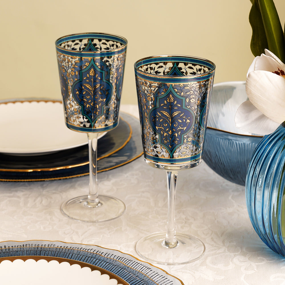 Set of 2 Blue Floral Print Wine Glasses