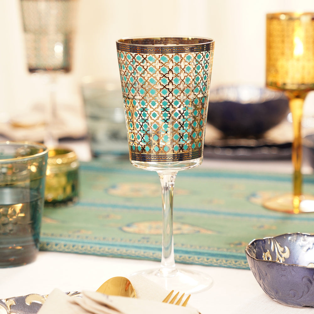 Set of 2 Teal Star Print Wine Glasses