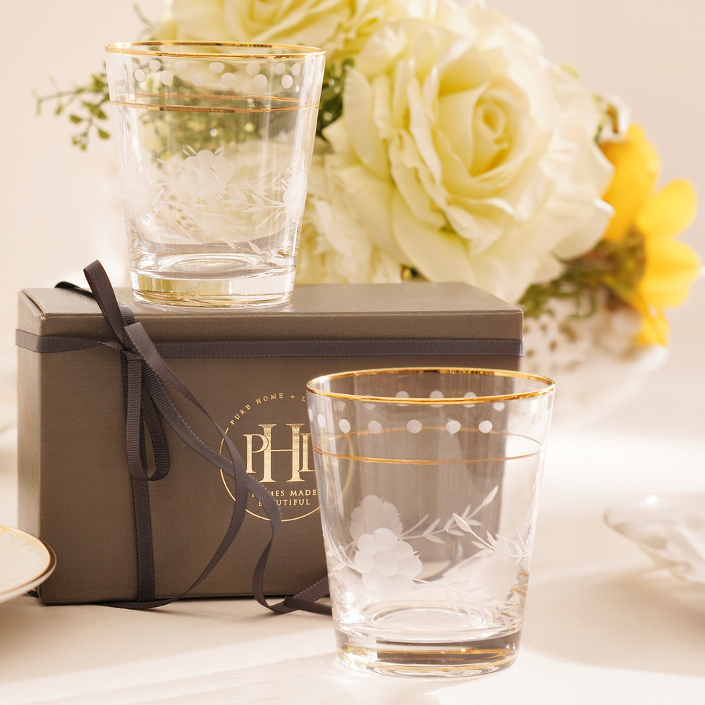 Set of 2 Clear Floral Etching Drinking Glasses