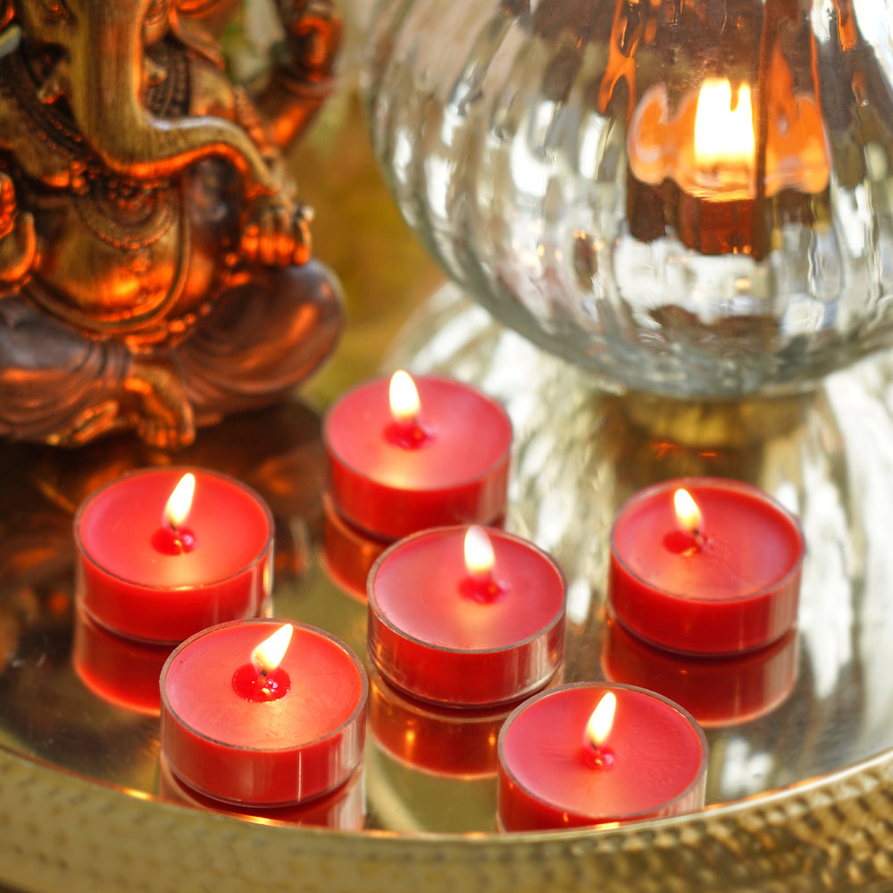 Set of 24 Red Vanilla Fluer T-Light Candles