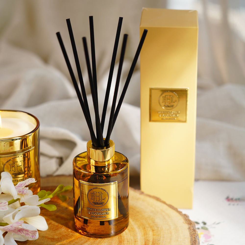 White Flower and Cucumber Scented Reed Diffuser - Gold
