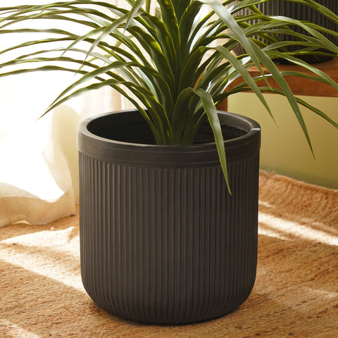 Black Polyfibre Ribbed Pot - Large