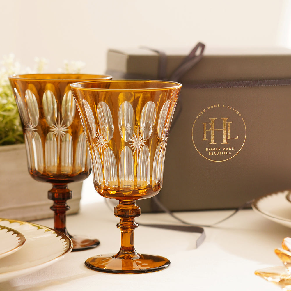 Set of 2 Brown Star Cut Wine Glasses