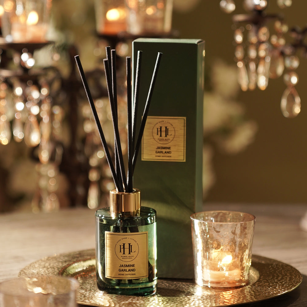 Jasmine Garland Scented Glass Diffuser - Green