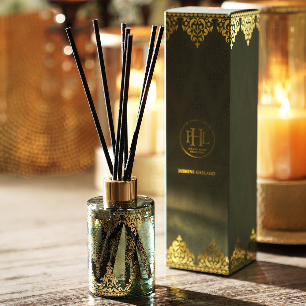 Jasmine Garland Printed Glass Diffuser - Green