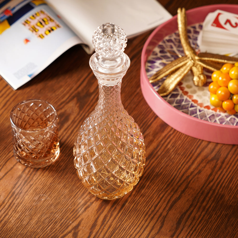 Light Amber Diamond Textured Glass Whiskey Decanter