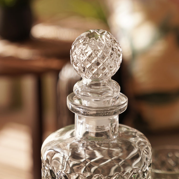 Gallery Detail: Light Green Diamond Textured Glass Whiskey Decanter