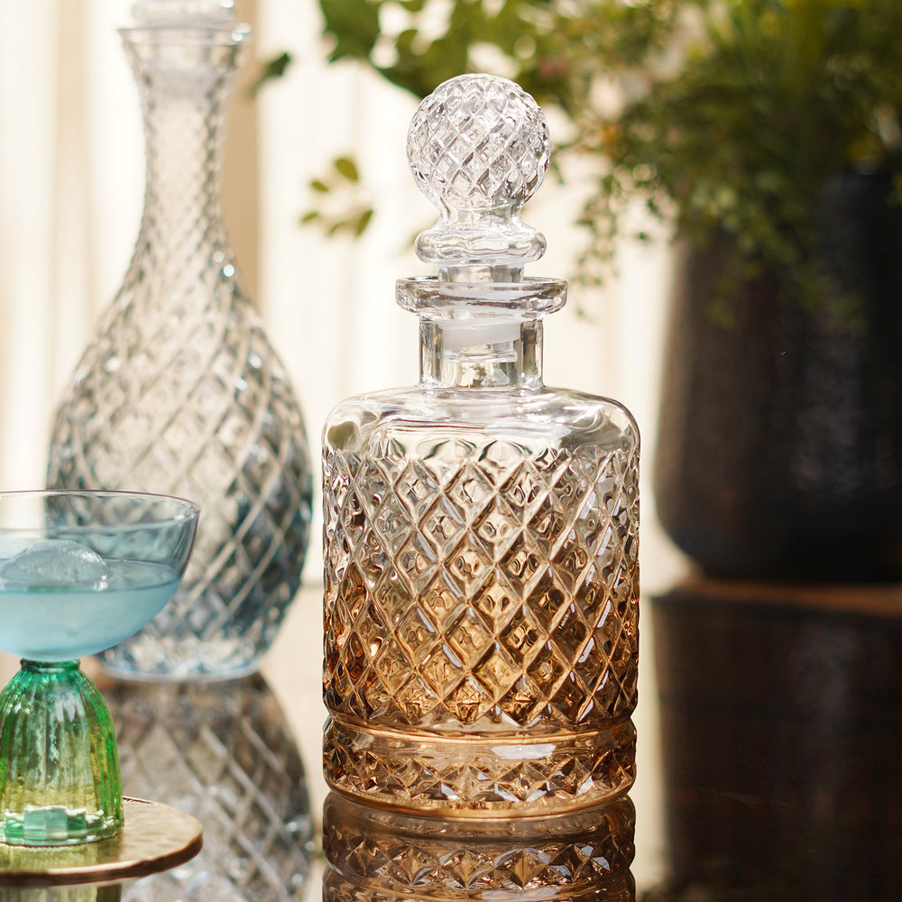 Light Amber Diamond Textured Glass Whiskey Decanter