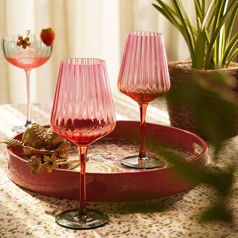 Set of 2 Three Tone Ribbed Wine Glasses