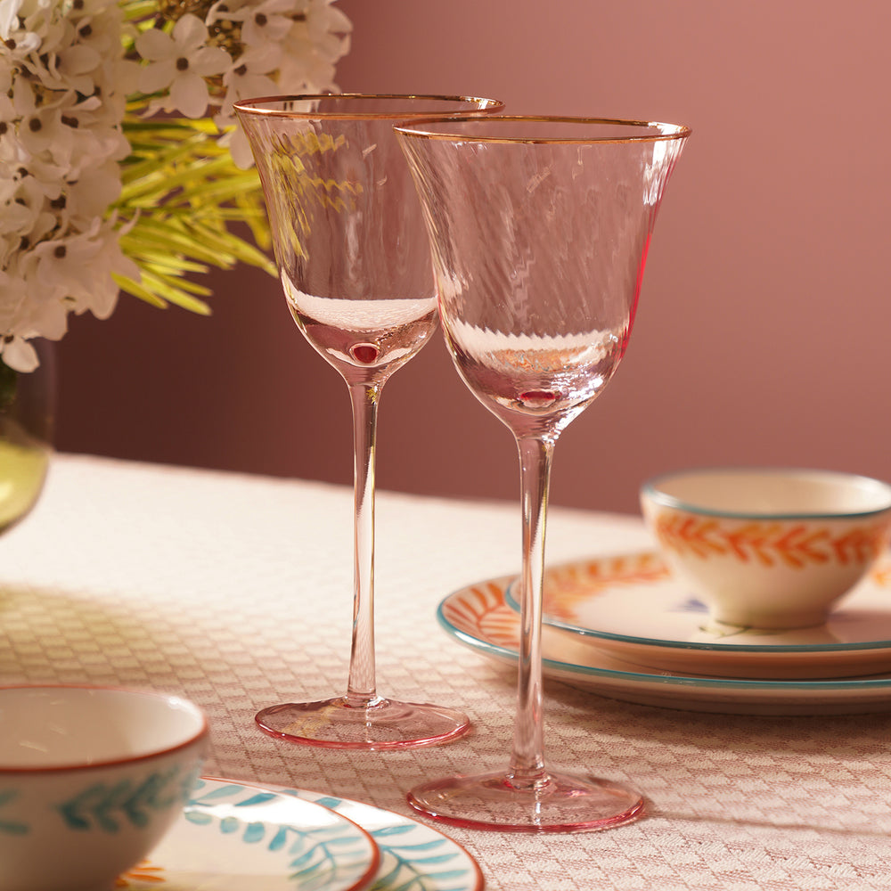 Set of 2 Pink Spiral Textured wine glass