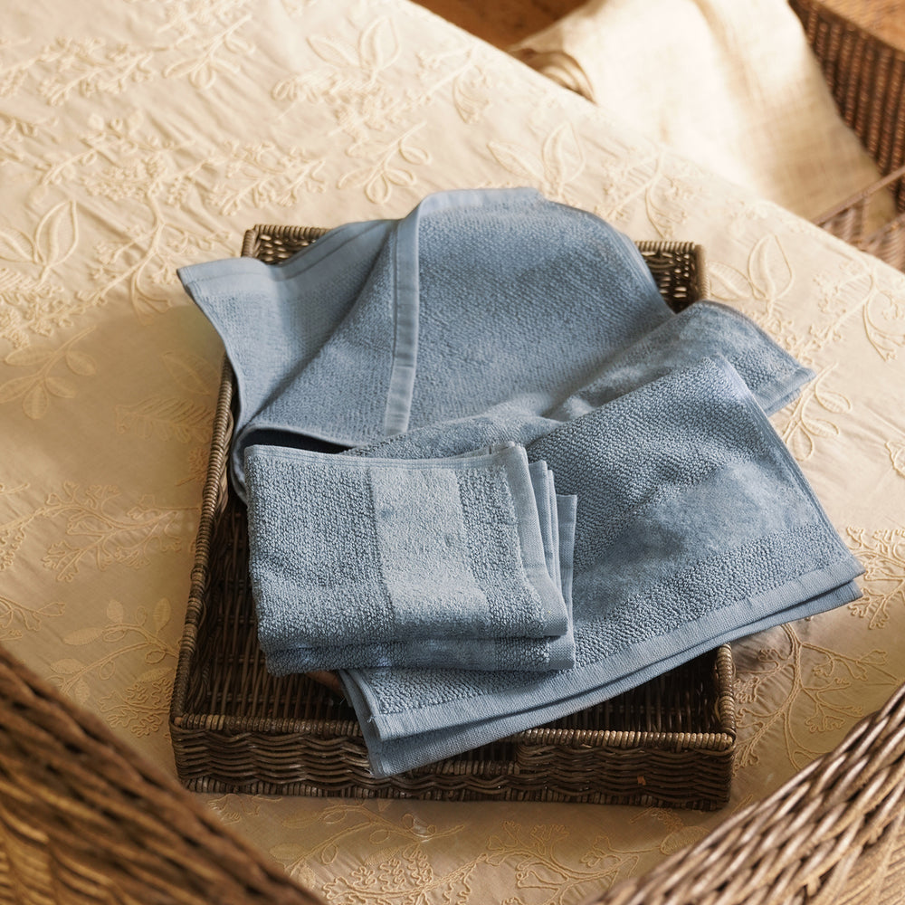 Set of 8 Indigo Sheared Face Towels