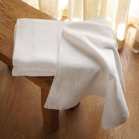 Set of 4 White Sheared Hand Towels