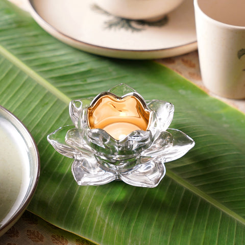 Set of 2 Clear Lotus Shaped Tealight Holders