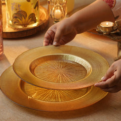 Set of 2 Gold Radial Textured Dinner Plates