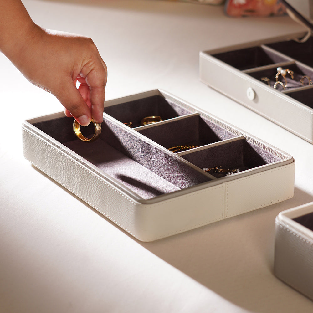 Cream 4 Compartment Faux Leather Organiser