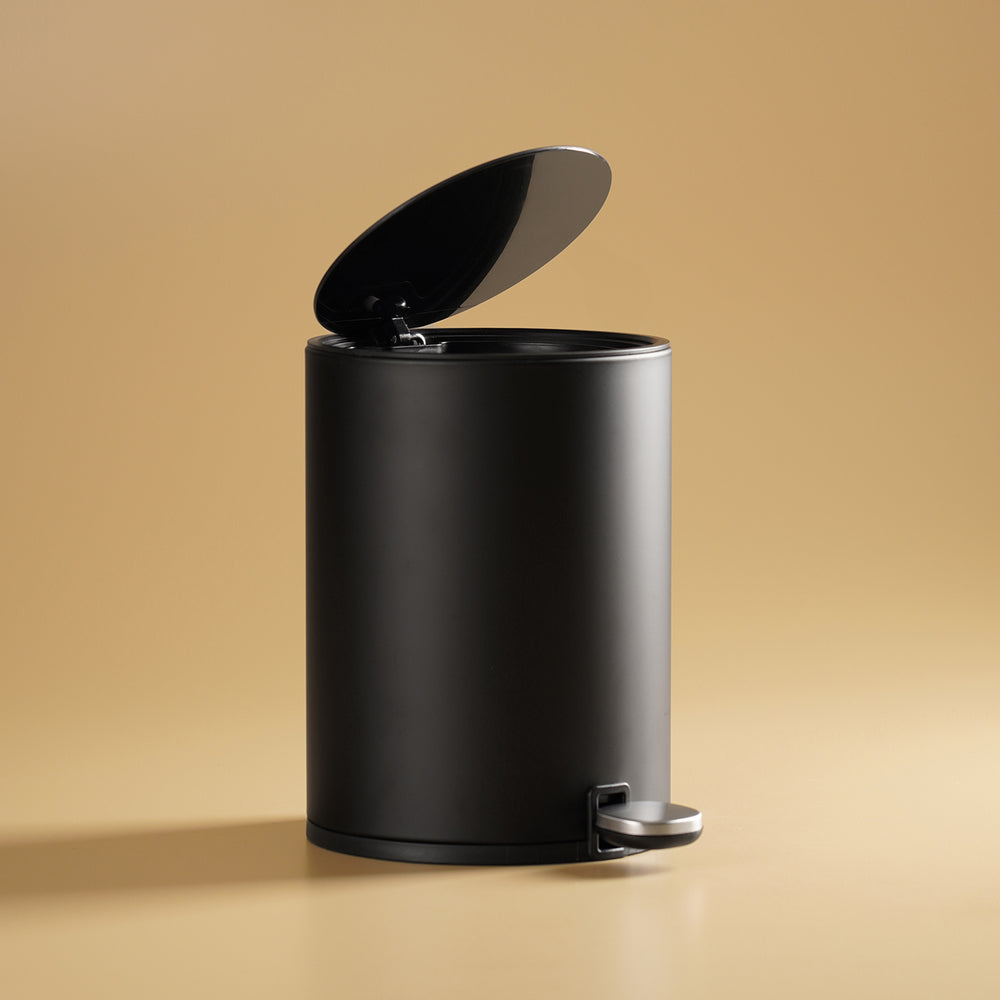 Black Steel Round Pedal Waste Bin with Lid