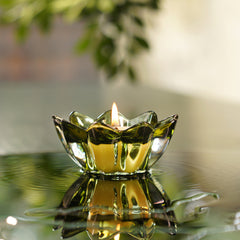 Set of 2 Green Floral Shaped Tealight Holder