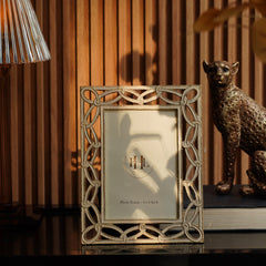 Beige Gold Plated Entangled Metal Photoframe - Small