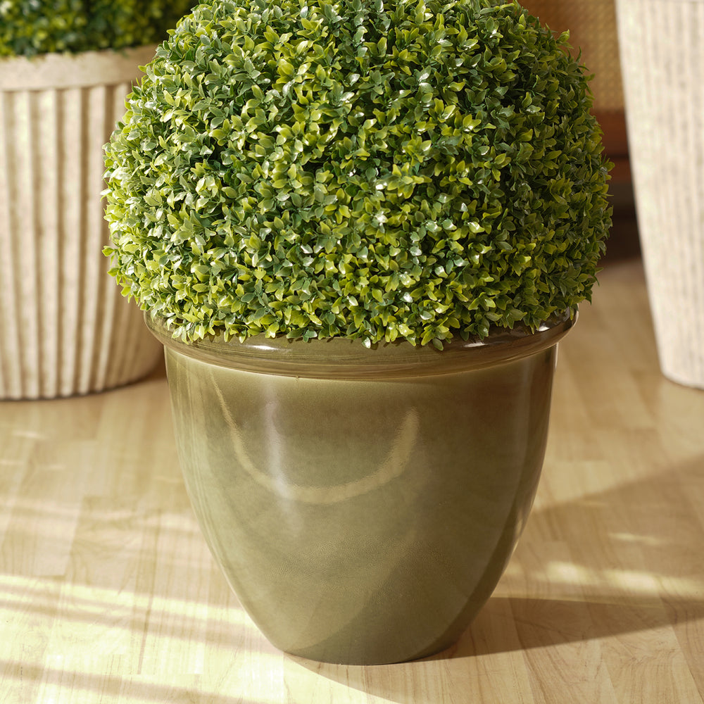 Olive Recycled Plastic Pot - Medium