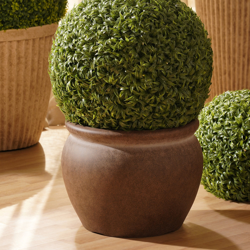 Brown Recycled Plastic Pot