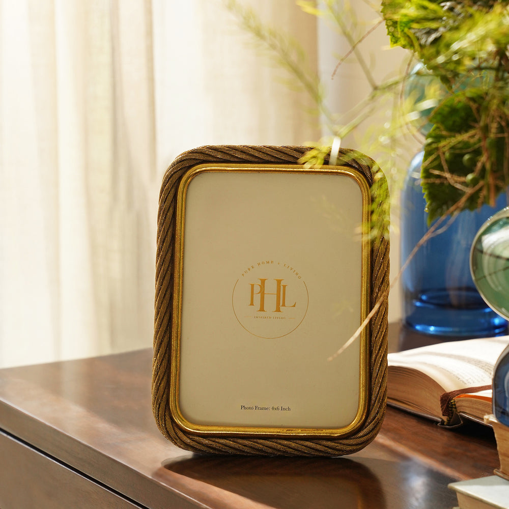 Antique Gold Polyresin Swirl Photo Frame - Small