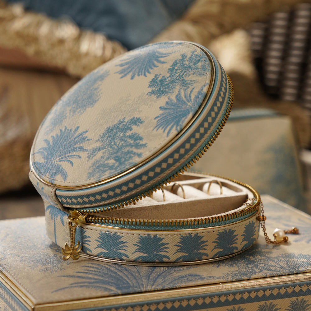 Blue Varena Round Faux Leather Round Travel Jewellery Box