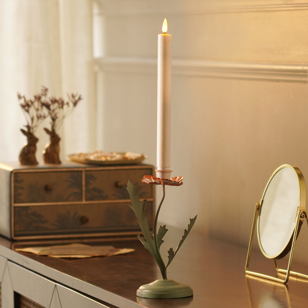 Plant-shaped Green Metal Candleholder - Small