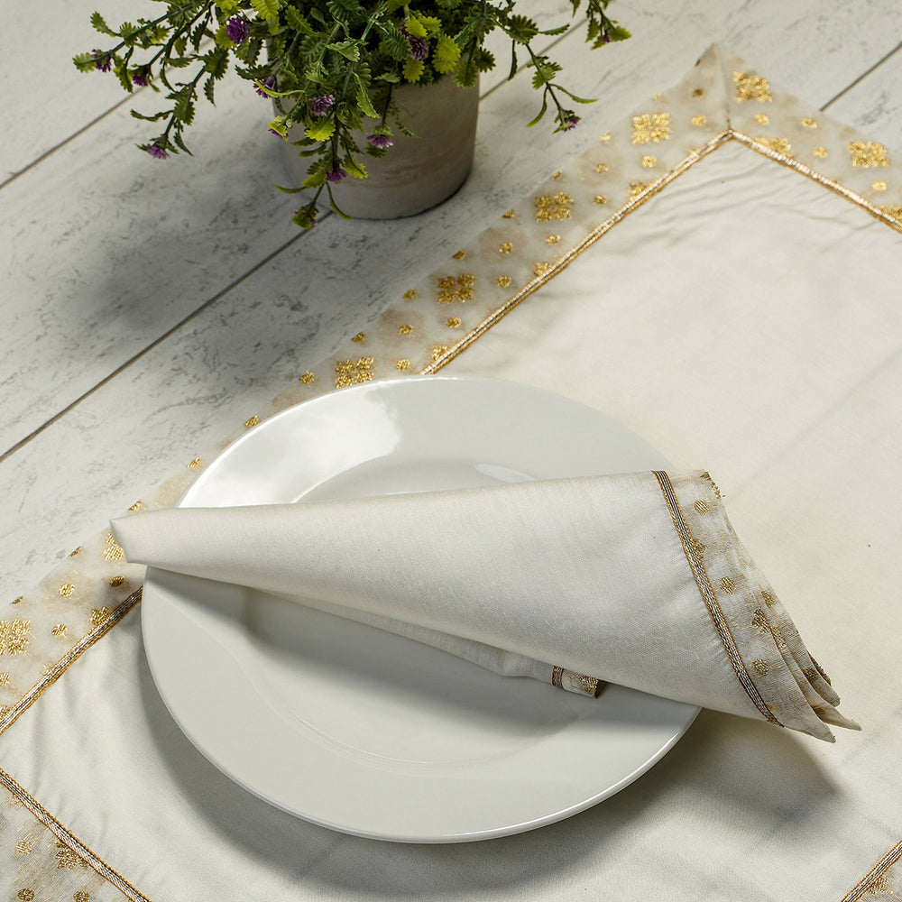 Cream and Gold Nirvana Napkin