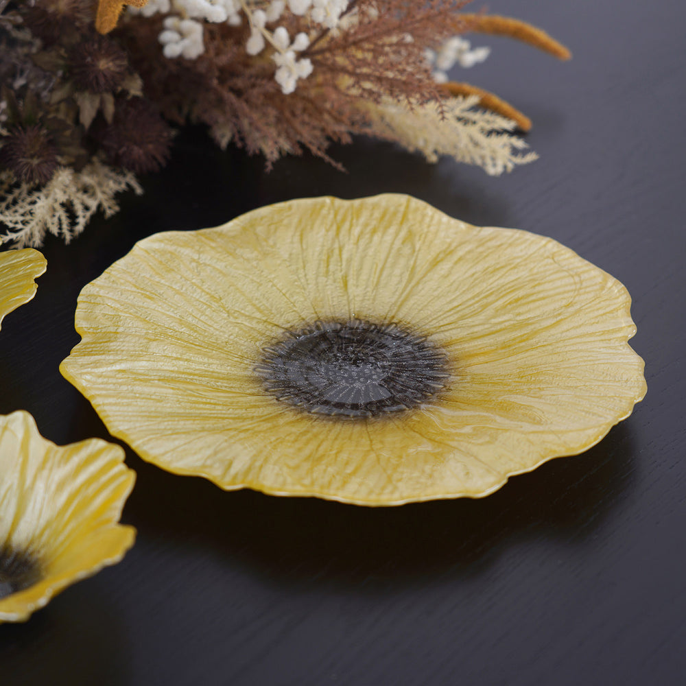 Yellow  Black Lilth Dinner Plate Serveware