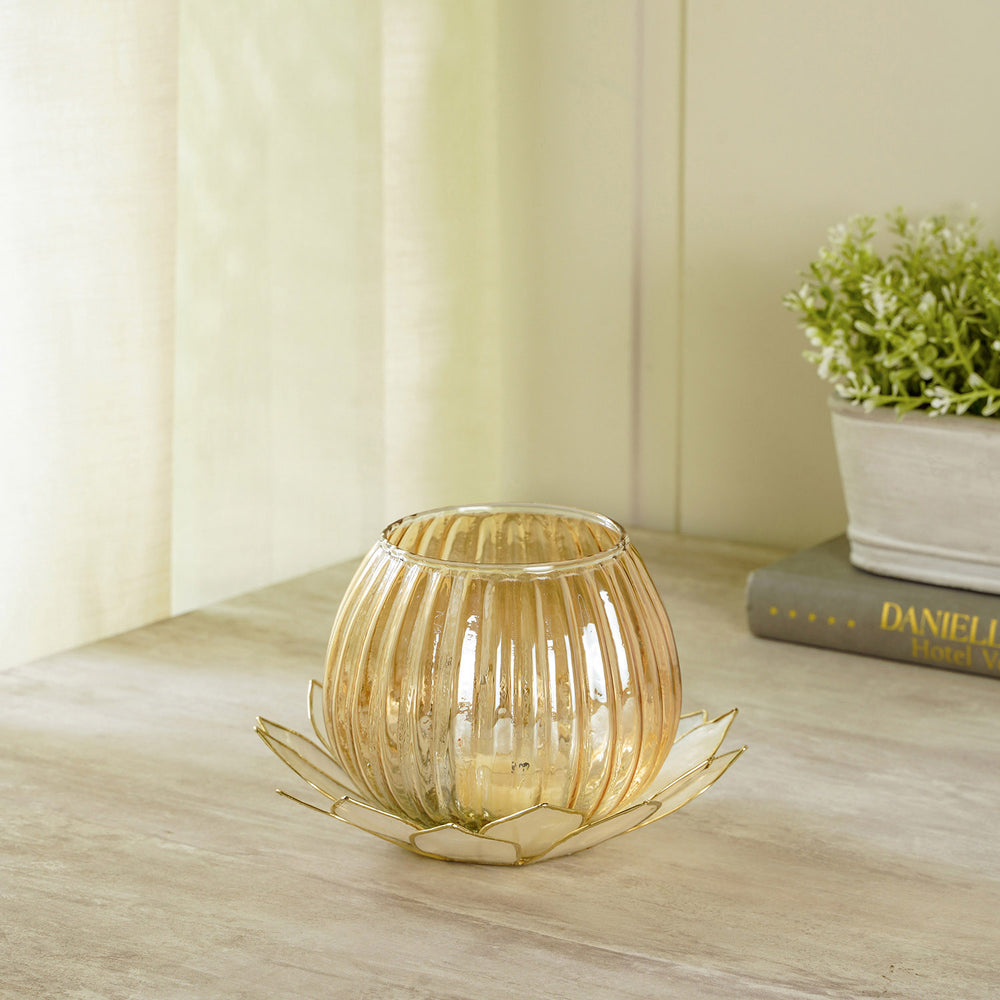 Florance Cream Capiz Daisy Tea Light Holder