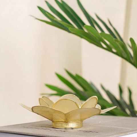 Florance Amber Capiz Bloom Tea Light Holder