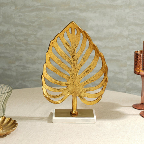 Gold Metal Monstera Leaf Stand