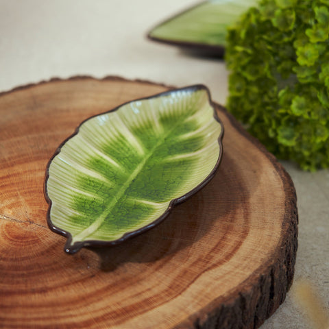 Light Green Adler Leaf Ceramic Platter