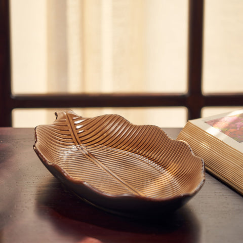 Brown Scalloped Leaf Ceramic Platter