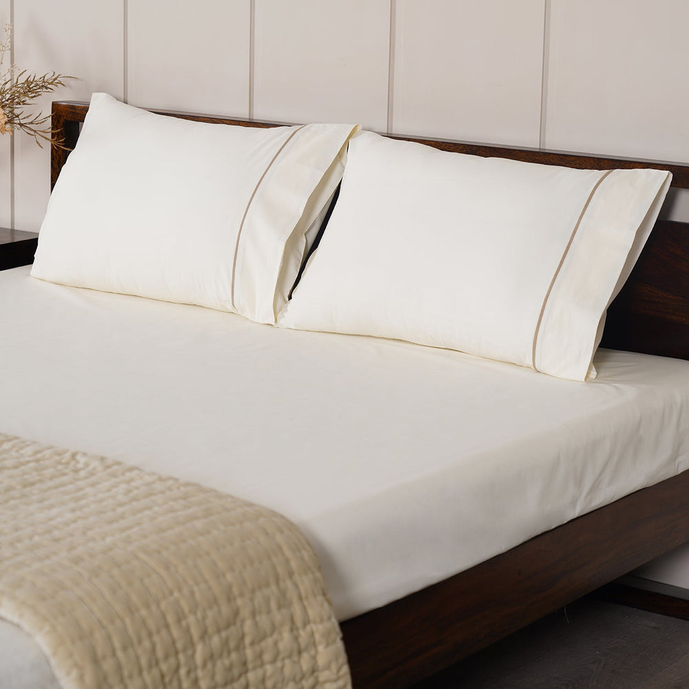 Bed Sheet piping - Ivory
